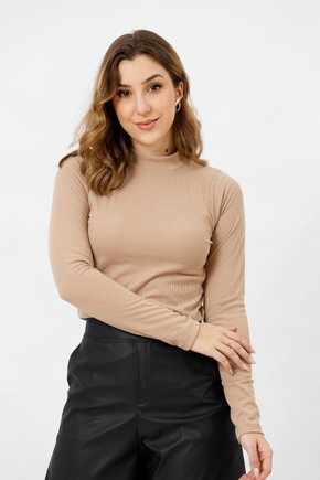 blusa canelada gola alta basica nude combo mana banana 1